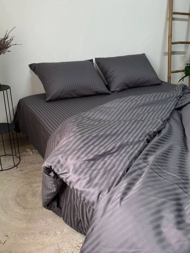 4 pcs Dark Grey Duvet cover set
