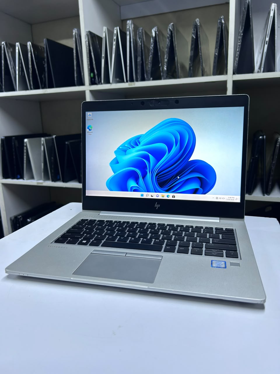 Hp 840 g5, core i7, 8th gen, 8gb ram, 256gb ssd, backlit keyboard — photo 1